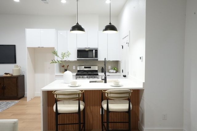 629 N Tyler Street 106, Dallas, TX 75208