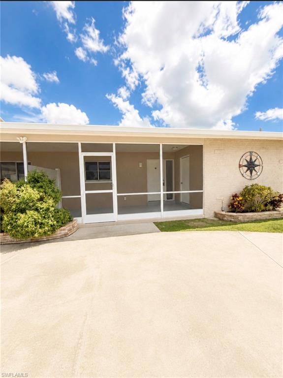 1310 SE 40th TER 1A & 1B, CAPE CORAL, FL 33904 — photo 2