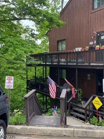 6 Davos Dr 8, Vernon Twp., NJ 07462