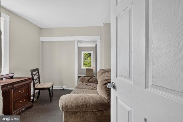 560 COATES ST, Coatesville, PA 19320