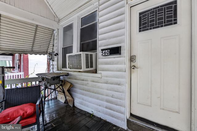 560 COATES ST, Coatesville, PA 19320