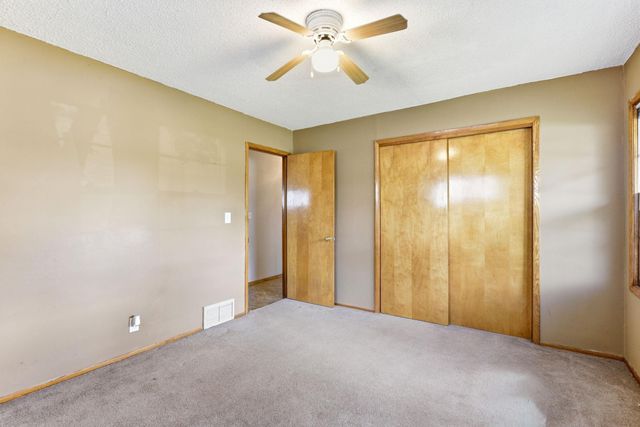 1118 Selby Avenue, Saint Paul Park, MN 55071