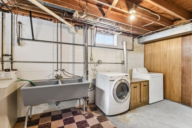 1118 Selby Avenue, Saint Paul Park, MN 55071