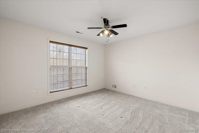 28360 Carlton Way Drive, Novi, MI 48377