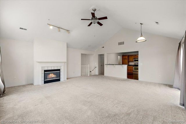 28360 Carlton Way Drive, Novi, MI 48377