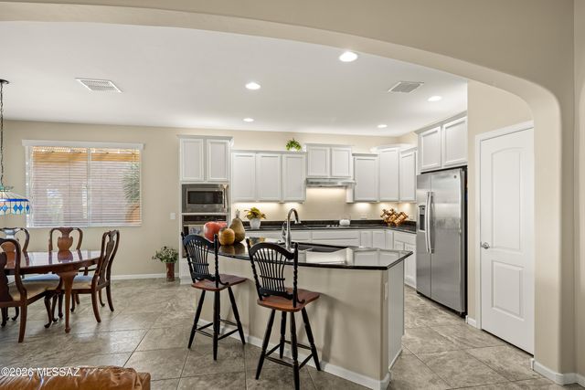 60998 E Angora Place, Oracle, AZ 85623