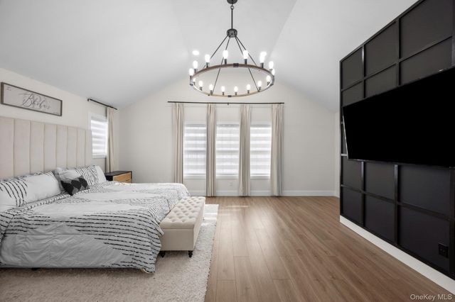 495 Russell Street, Baldwin, NY 11510