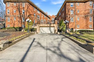 1601 Spring Dr 8, Louisville, KY 40205