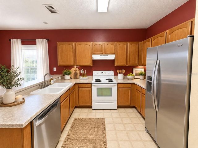 518 WILTON CIRCLE, Sanford, FL 32773