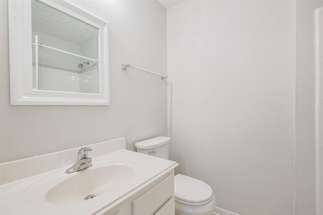 8051 Bay Branch Drive 312, The Woodlands, TX 77382