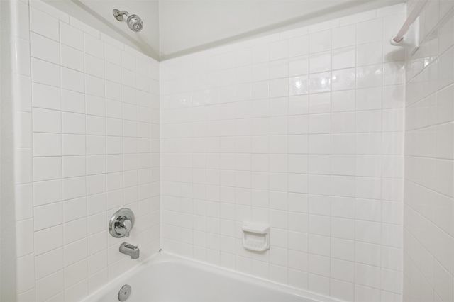 8051 Bay Branch Drive 312, The Woodlands, TX 77382