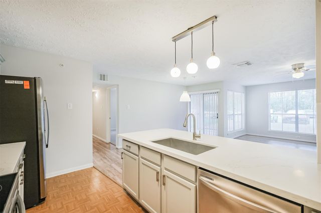 8051 Bay Branch Drive 312, The Woodlands, TX 77382