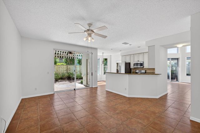 3057 Genoa Lane, Jupiter, FL 33477