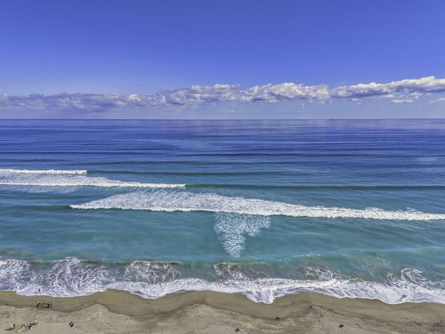 3057 Genoa Lane, Jupiter, FL 33477