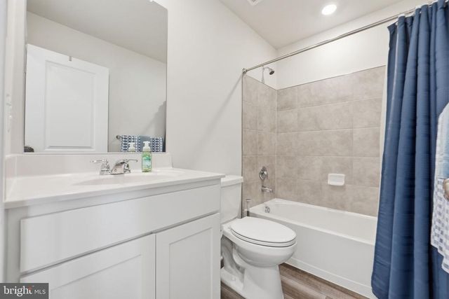 2243 BARHILL, Jeffersonton, VA 22724