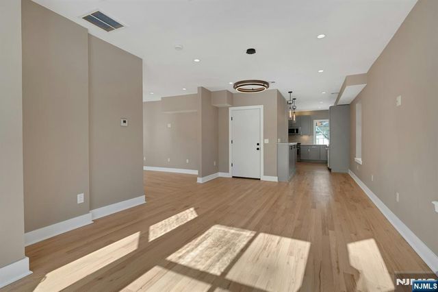 49 Park Avenue 2, Madison Borough, NJ 07940