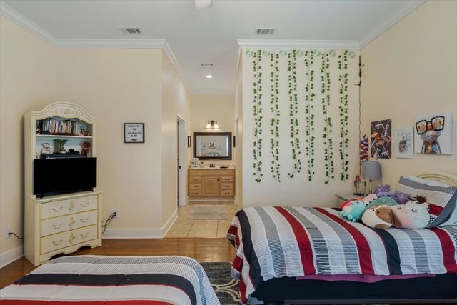 27368 ST HWY 19, Athens, TX 75752