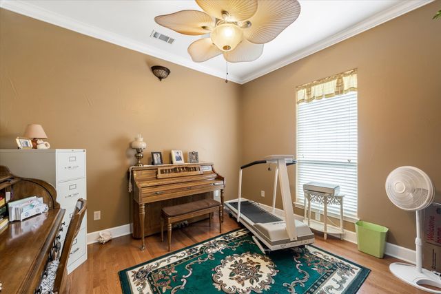 27368 ST HWY 19, Athens, TX 75752