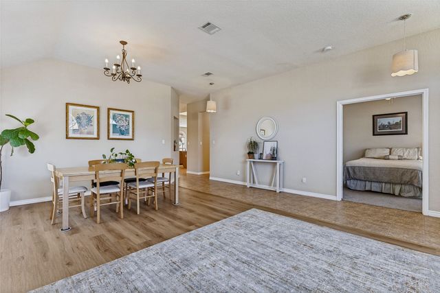 720 Date Court, Burleson, TX 76028