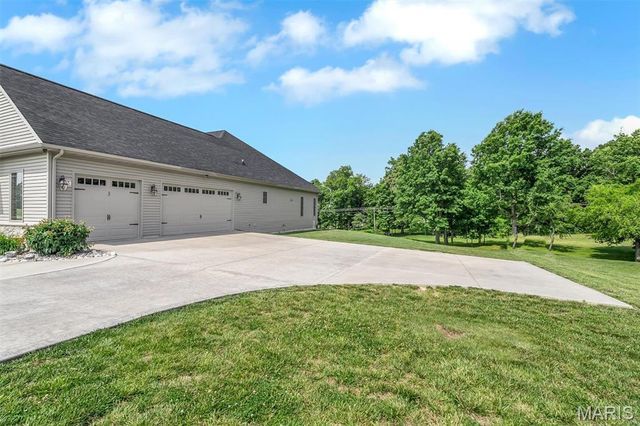 3 Davinci Court, Moscow Mills, MO 63362