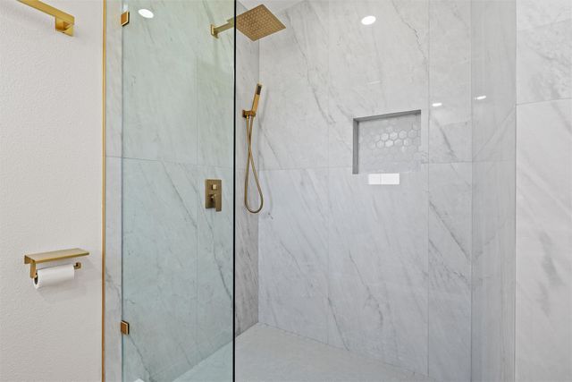 1104 Waggoner Drive, Arlington, TX 76013