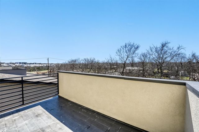 5002 Pecan Springs RD 6, Austin, TX 78723