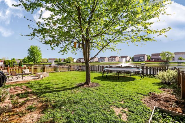 2247 Cedarmill Drive, Franklin, IN 46131