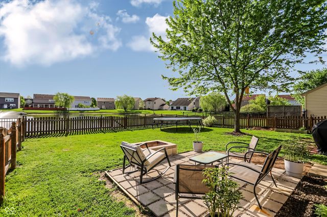 2247 Cedarmill Drive, Franklin, IN 46131