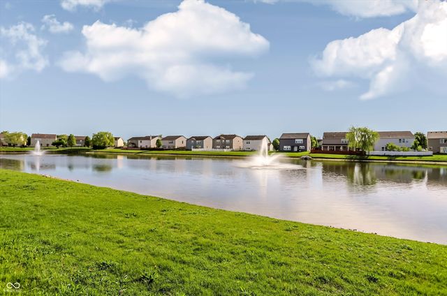 2247 Cedarmill Drive, Franklin, IN 46131