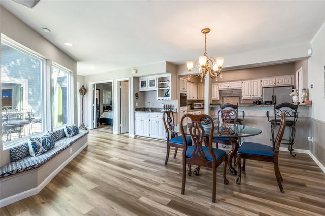 2707 Belmeade Drive, Carrollton, TX 75006