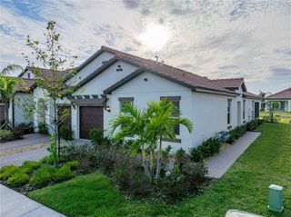17319 HOLLY WELL AVENUE, Wimauma, FL 33598