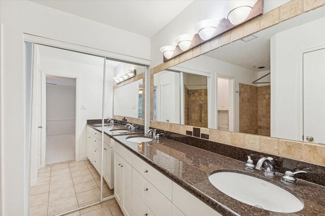 12 Lakeridge Drive, Spring, TX 77381