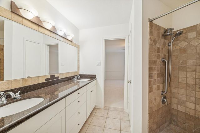 12 Lakeridge Drive, Spring, TX 77381