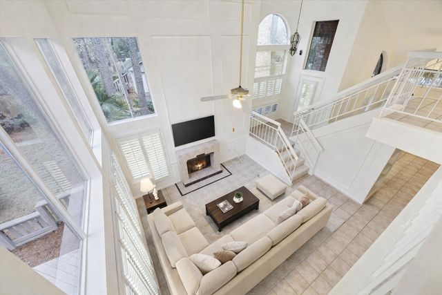 12 Lakeridge Drive, Spring, TX 77381