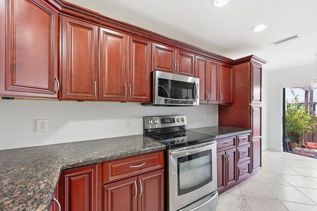 8336 NW 37th Place, Sunrise, FL 33351