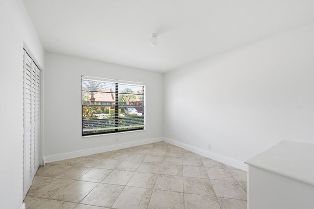8336 NW 37th Place, Sunrise, FL 33351
