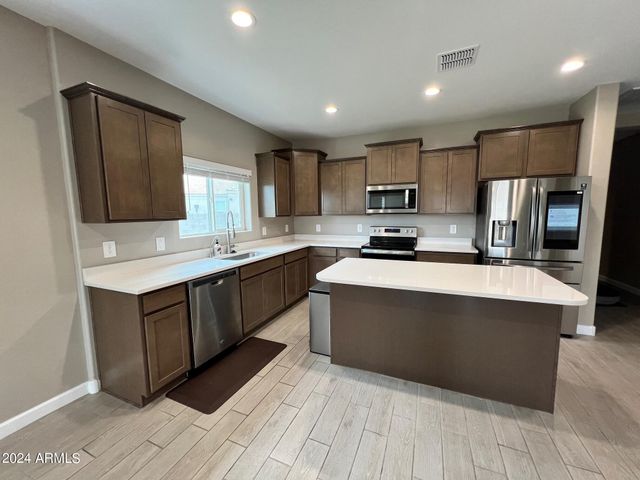 10424 S 54TH Lane, Laveen, AZ 85339