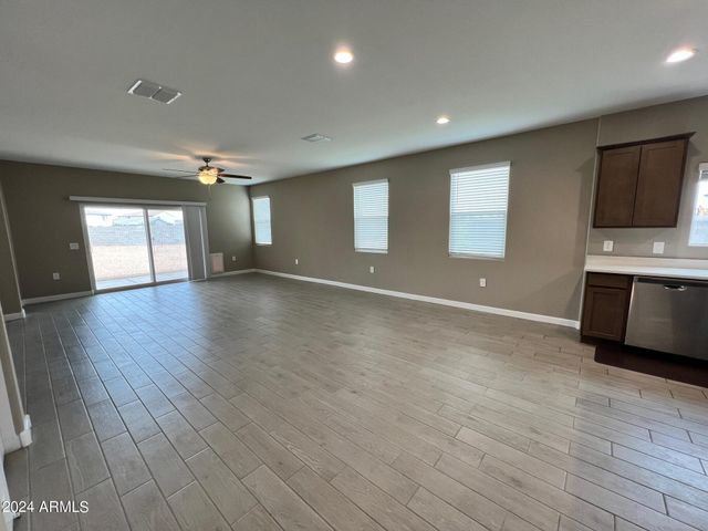10424 S 54TH Lane, Laveen, AZ 85339