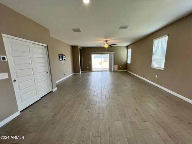 10424 S 54TH Lane, Laveen, AZ 85339