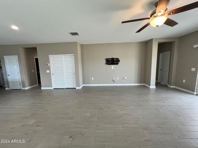 10424 S 54TH Lane, Laveen, AZ 85339
