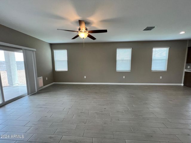 10424 S 54TH Lane, Laveen, AZ 85339