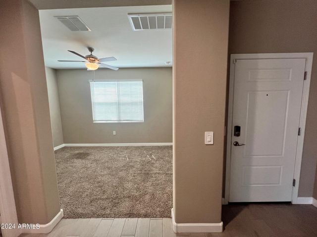 10424 S 54TH Lane, Laveen, AZ 85339