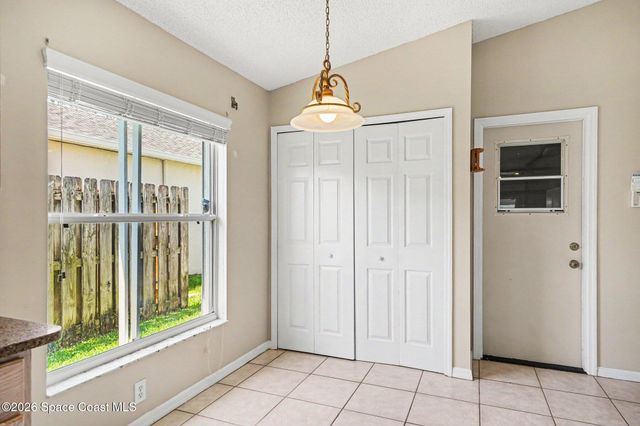 8054 Bracken Lane, Melbourne, FL 32940