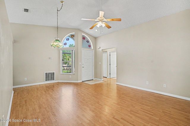 8054 Bracken Lane, Melbourne, FL 32940