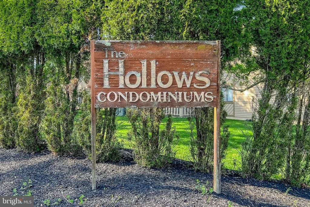 103 WOODHOLLOW DR., Marlton, NJ 08053