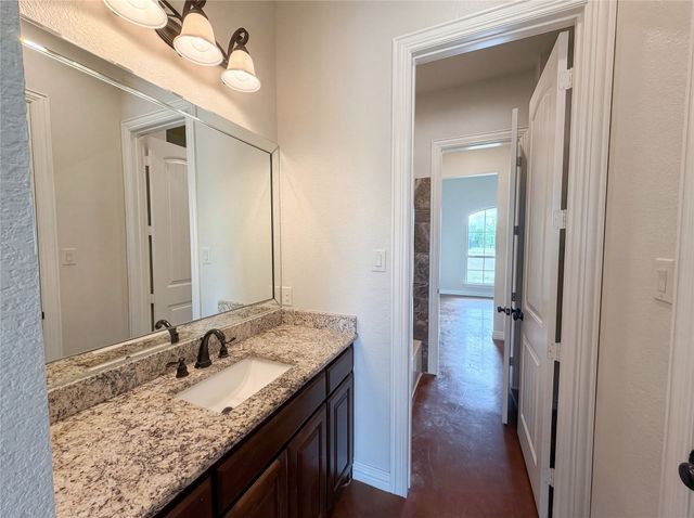 6411 Caliche Circle, Midlothian, TX 76065