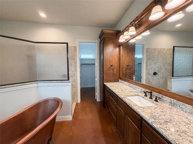 6411 Caliche Circle, Midlothian, TX 76065