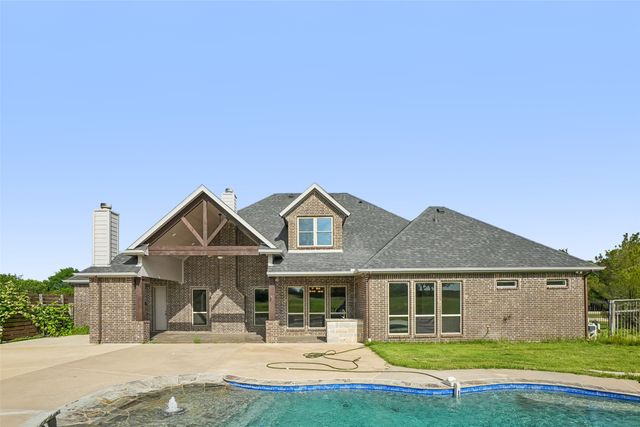 6411 Caliche Circle, Midlothian, TX 76065