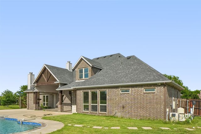6411 Caliche Circle, Midlothian, TX 76065
