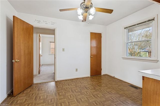 876 Cascade DR, Newport News, VA 23608